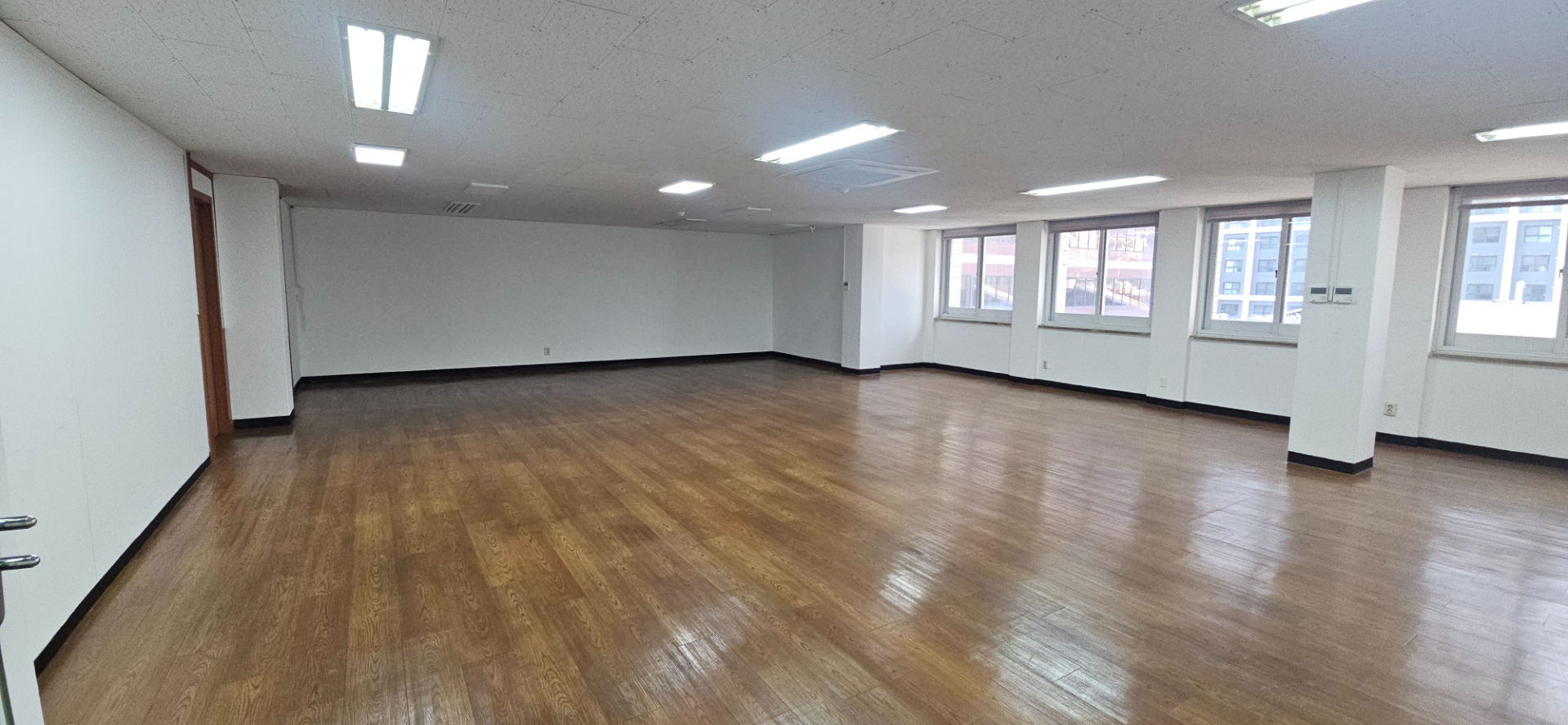 부산광역시 동구 초량동 사무실 썸네일 2