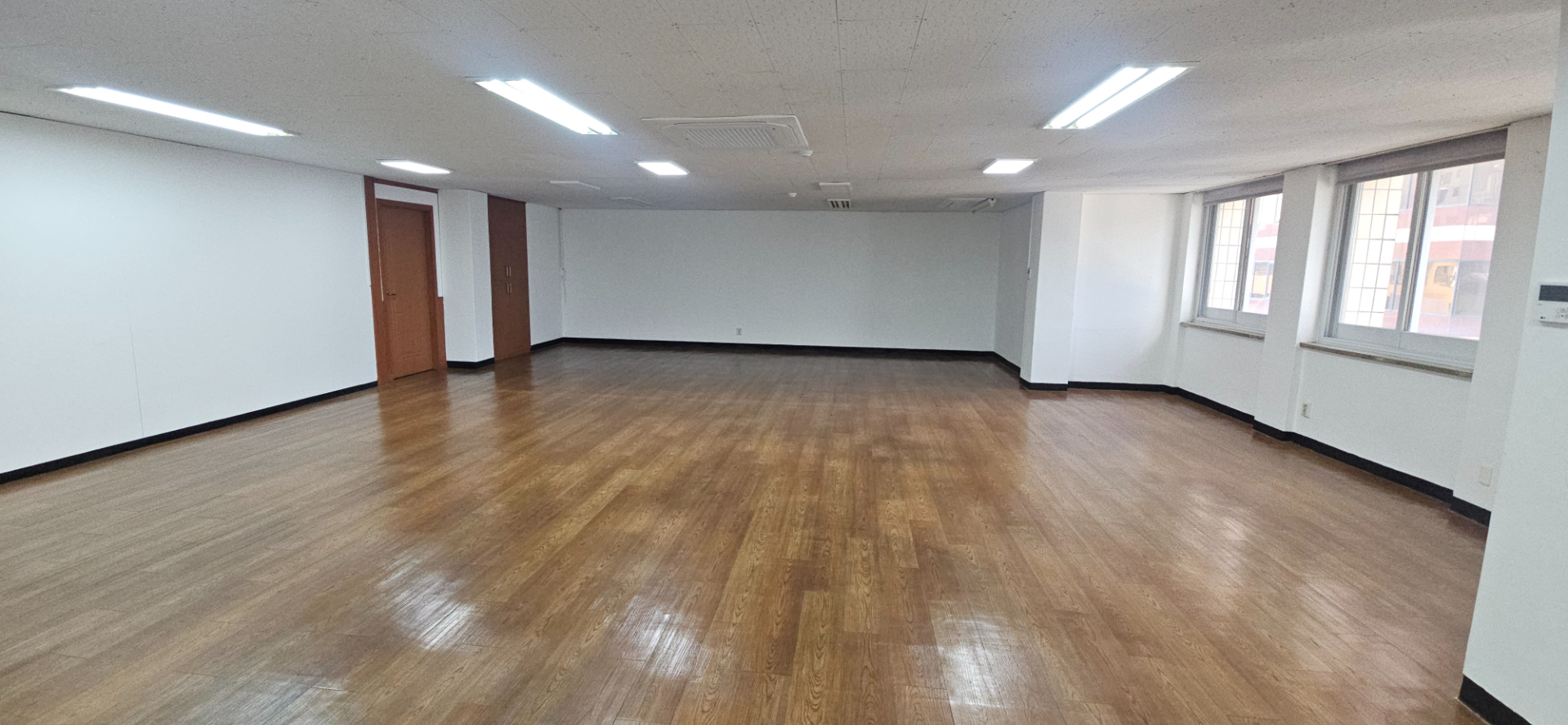 부산광역시 동구 초량동 사무실 썸네일 6