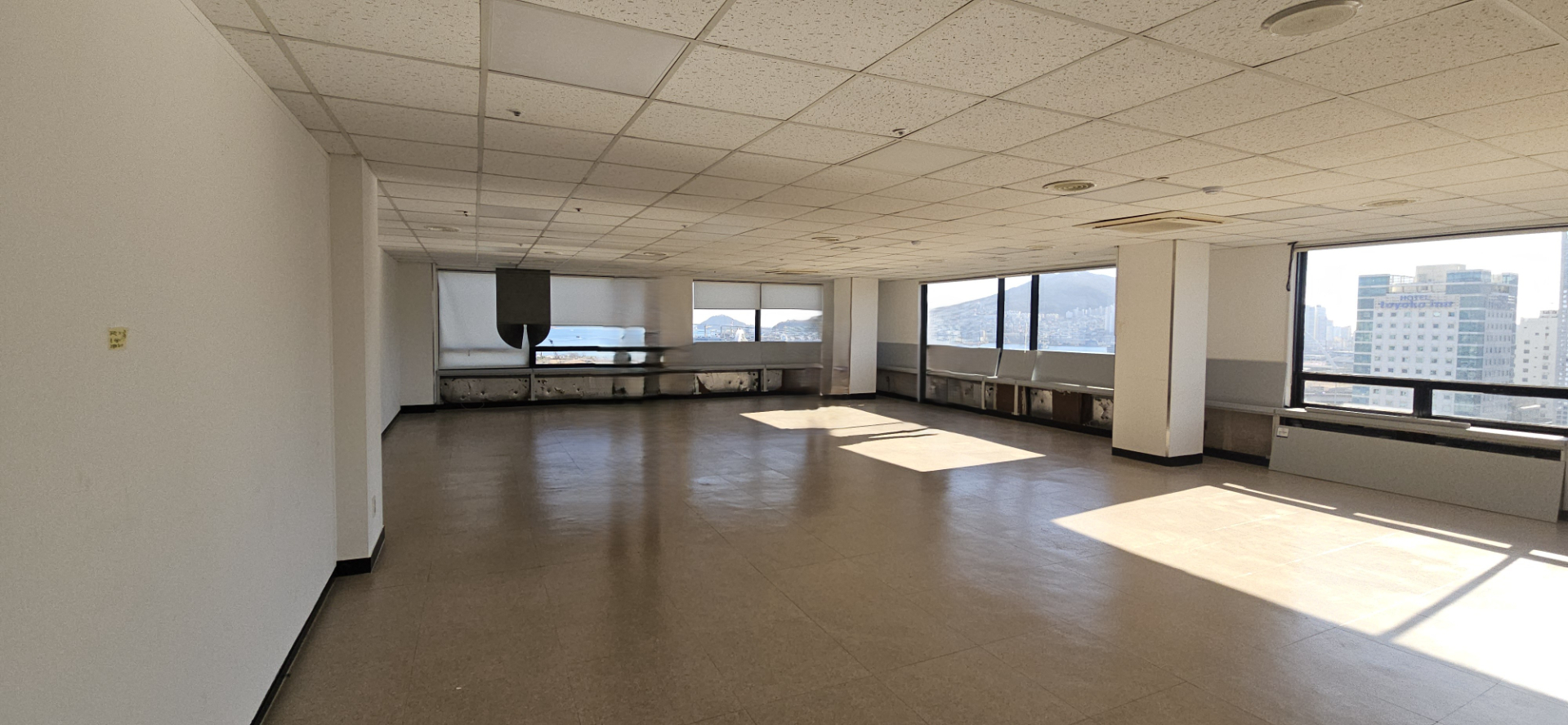 부산광역시 동구 초량동 사무실 - 1