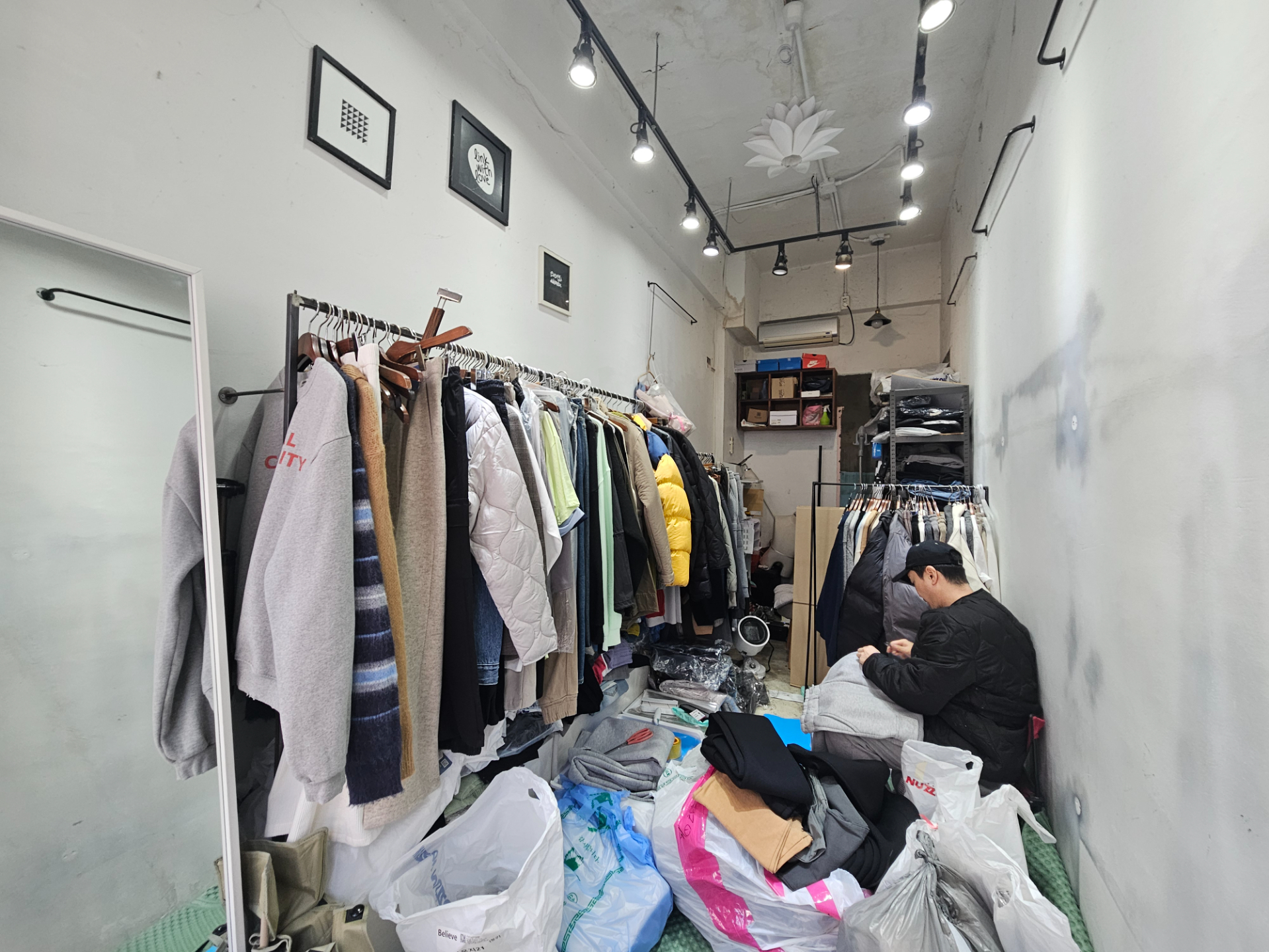 부산광역시 부산진구 부전동 상가 - 1