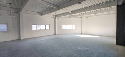 부산광역시 연제구 거제동 751-8   사무실