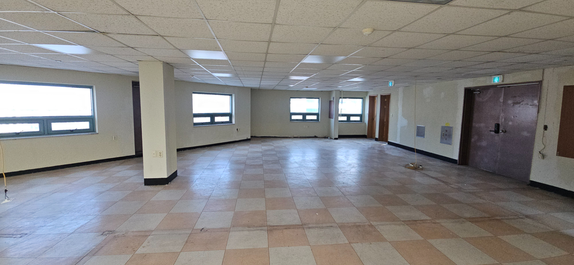 부산광역시 연제구 거제동 사무실 썸네일 2