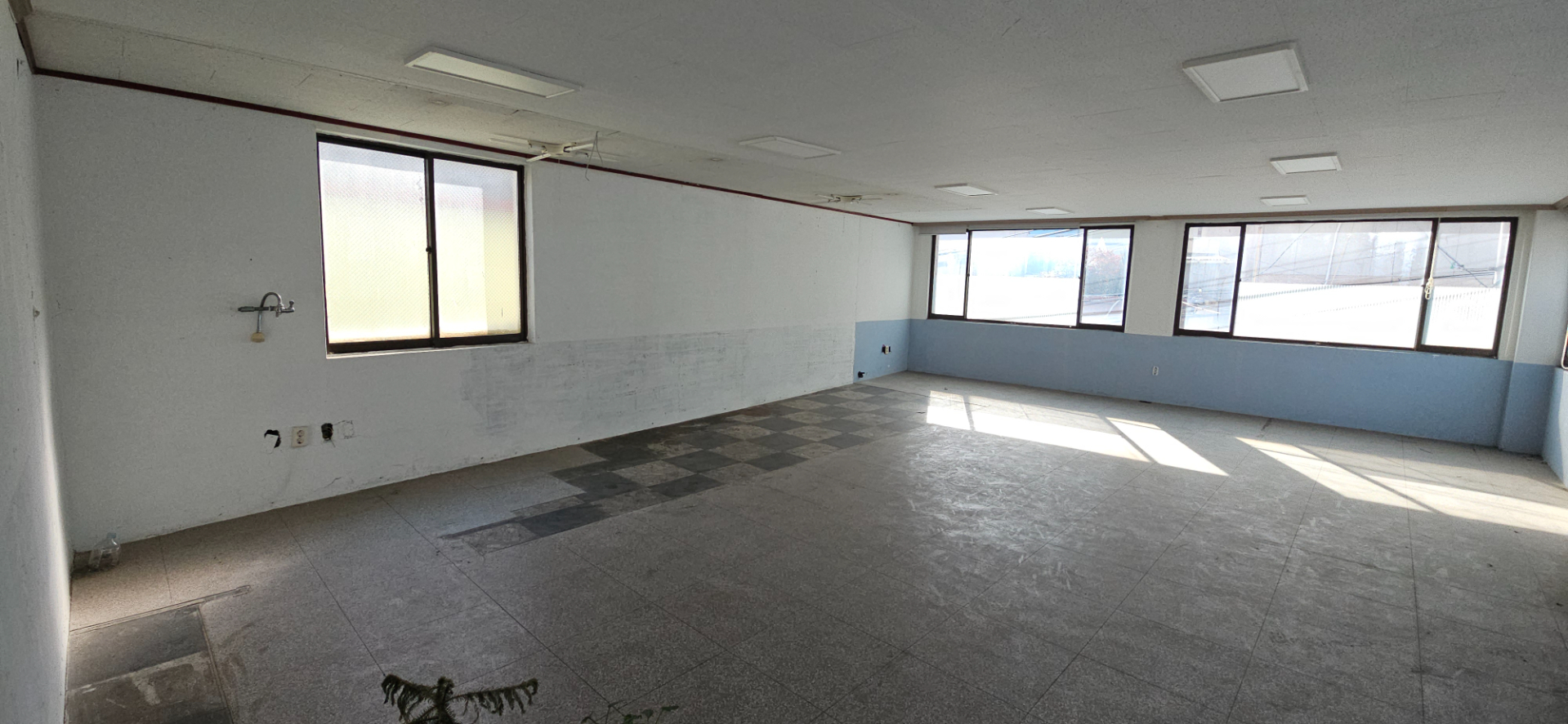 부산광역시 동구 초량동 사무실 썸네일 3