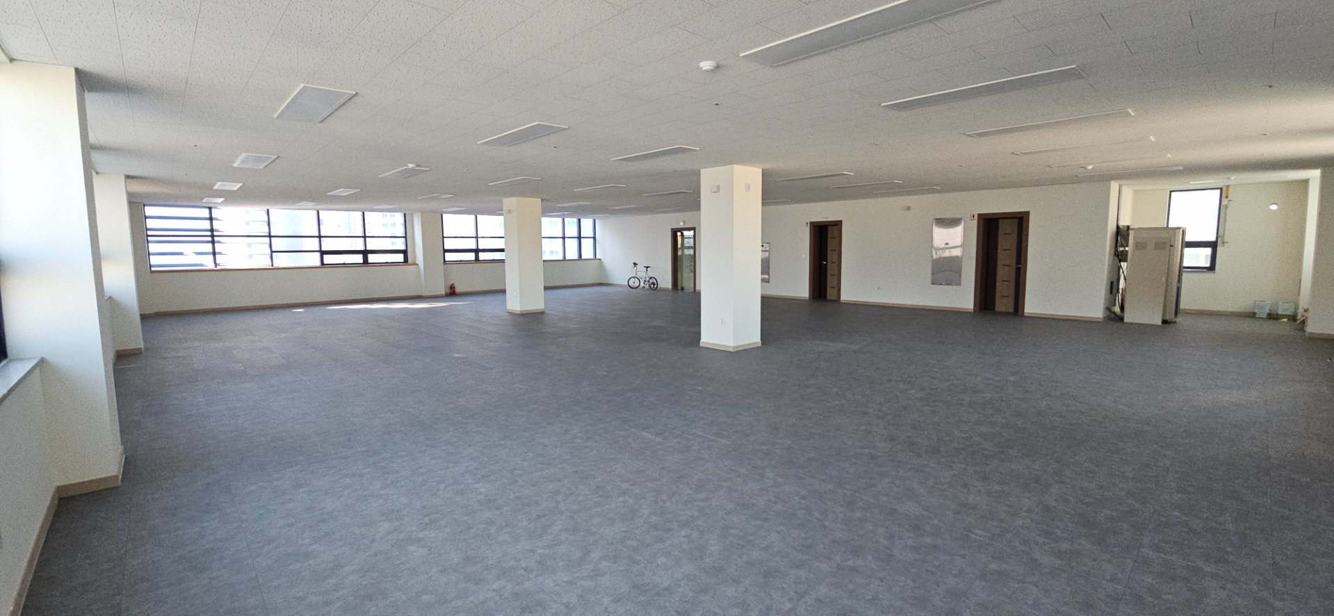 부산광역시 연제구 연산동 사무실 썸네일 3