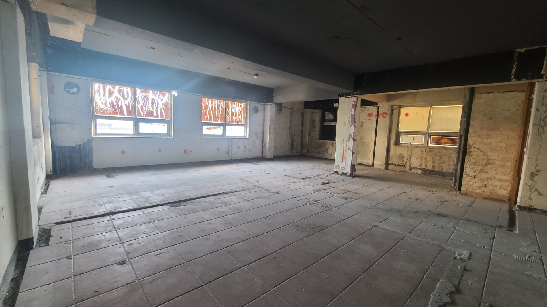 부산광역시 남구 대연동 상가 썸네일 2