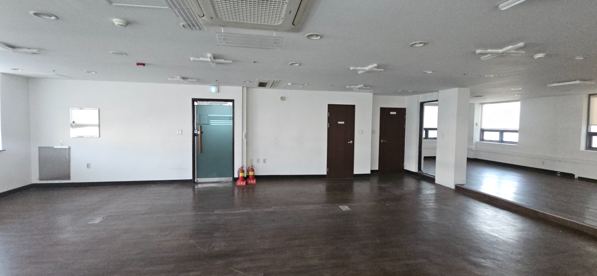 부산광역시 연제구 거제동 사무실 썸네일 8