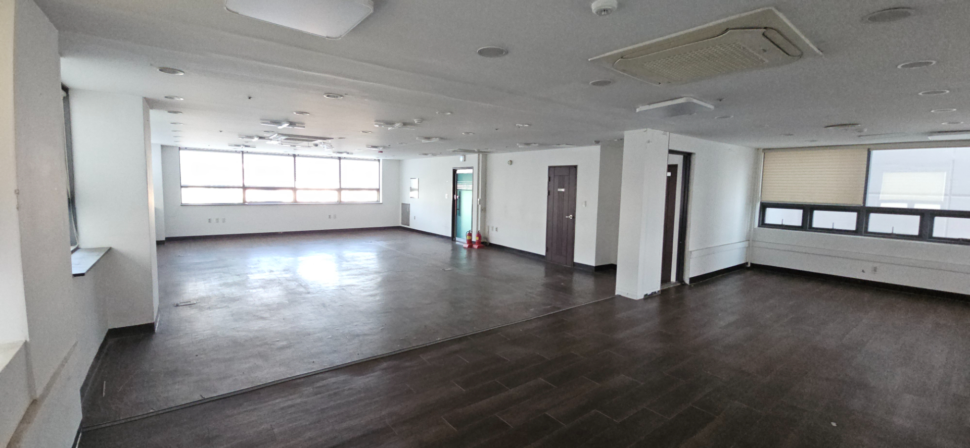 부산광역시 연제구 거제동 사무실 썸네일 5