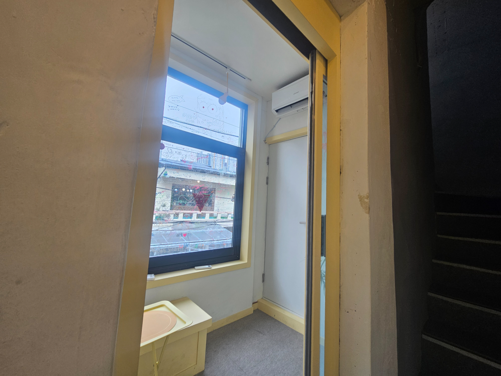 부산광역시 부산진구 전포동 상가 - 1