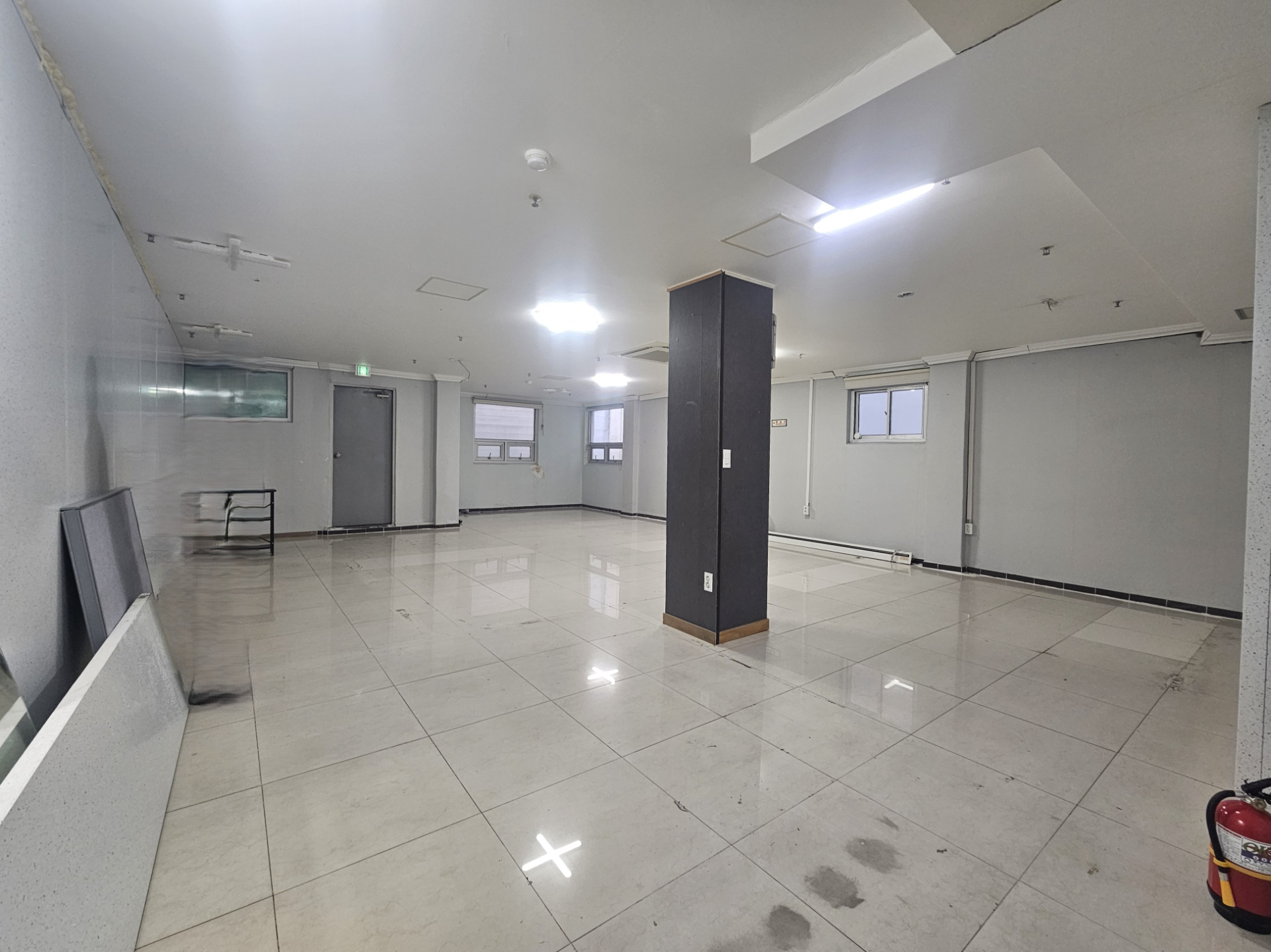 부산광역시 부산진구 범천동 사무실 - 1