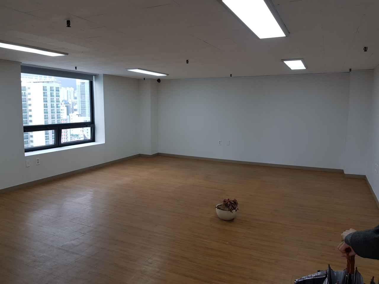 부산광역시 부산진구 전포동 사무실 - 1