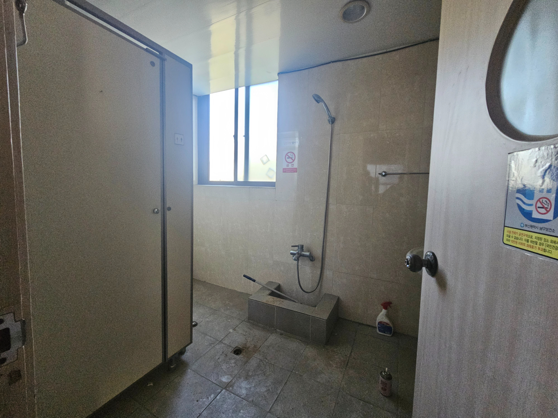 부산광역시 남구 대연동 사무실 썸네일 2