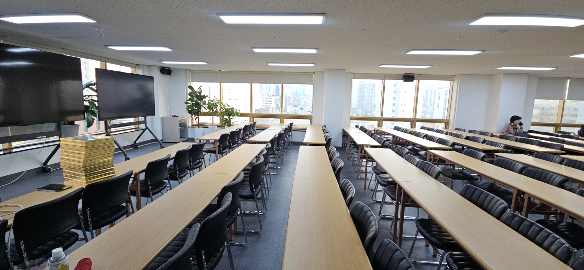 부산광역시 연제구 연산동 사무실 썸네일 2