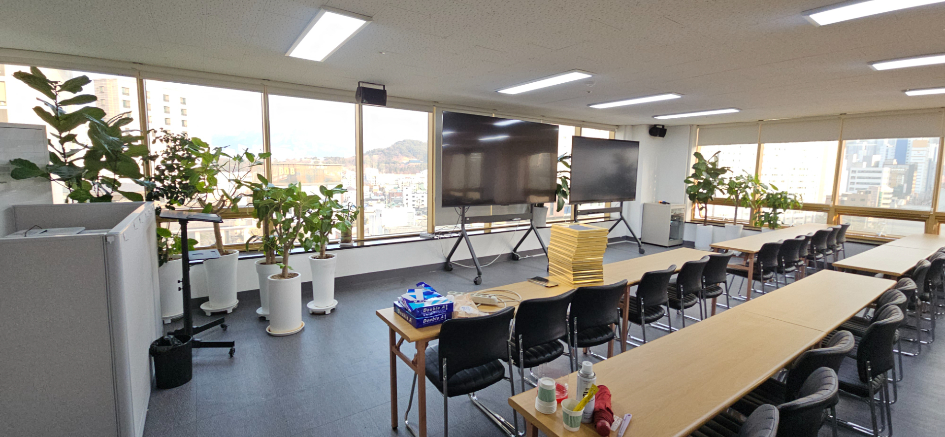 부산광역시 연제구 연산동 사무실 - 1