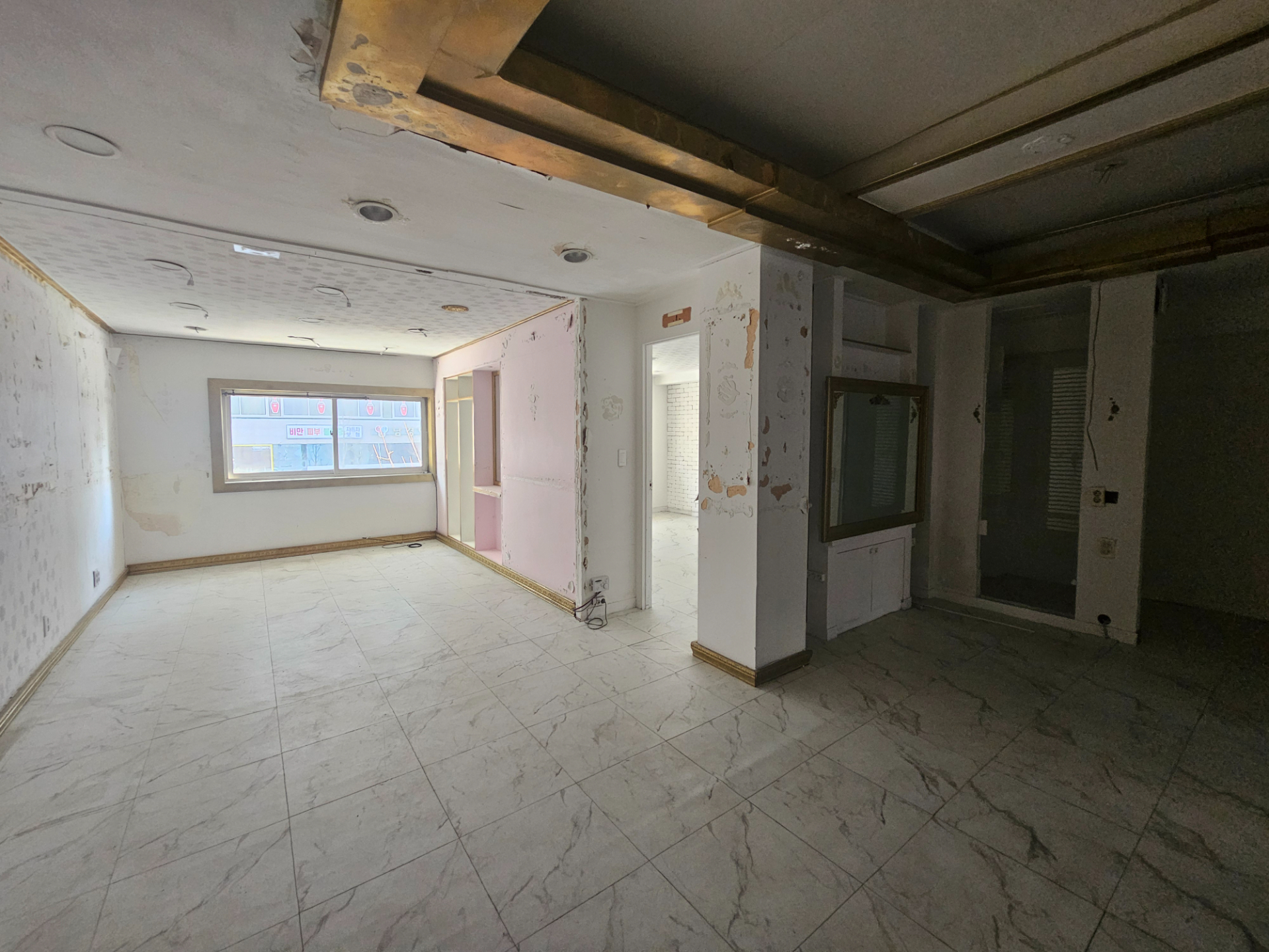 부산광역시 남구 대연동 상가 썸네일 2