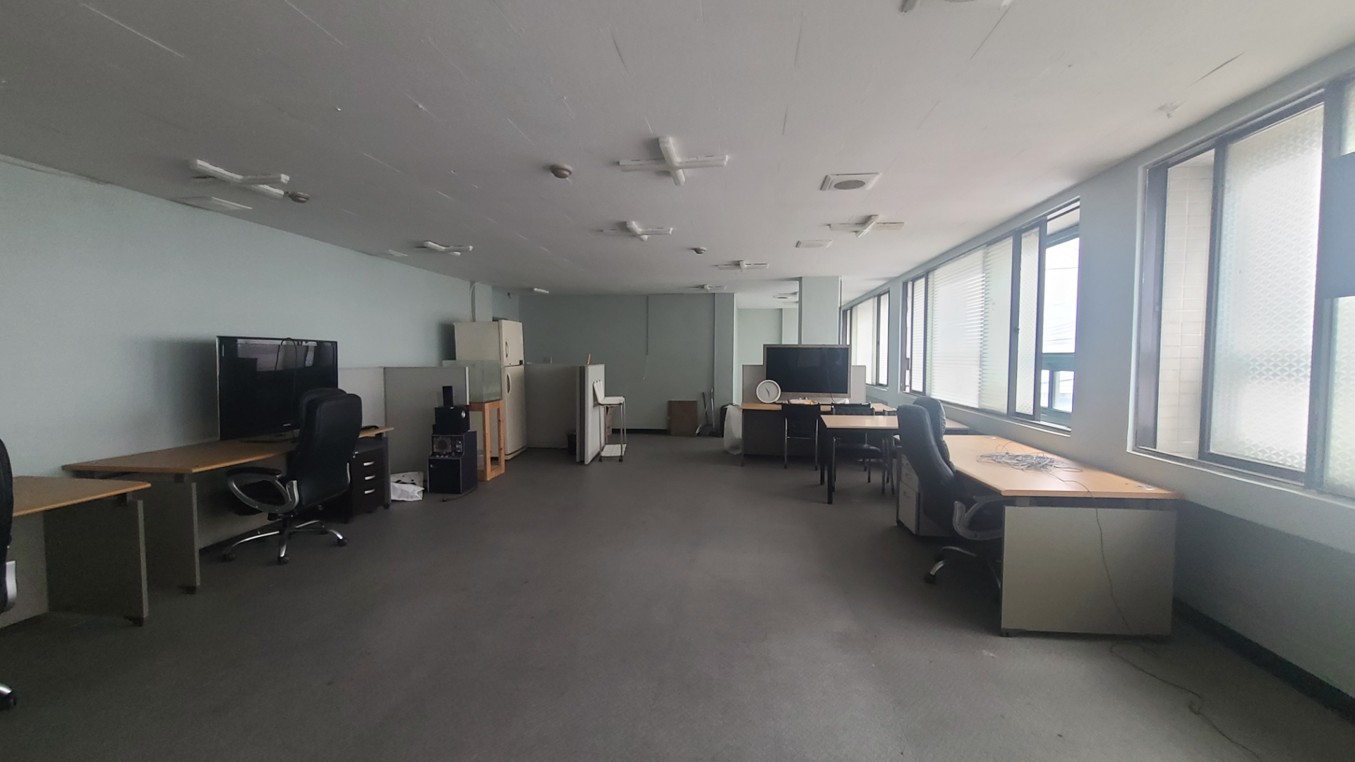 부산광역시 중구 중앙동4가 사무실 썸네일 2