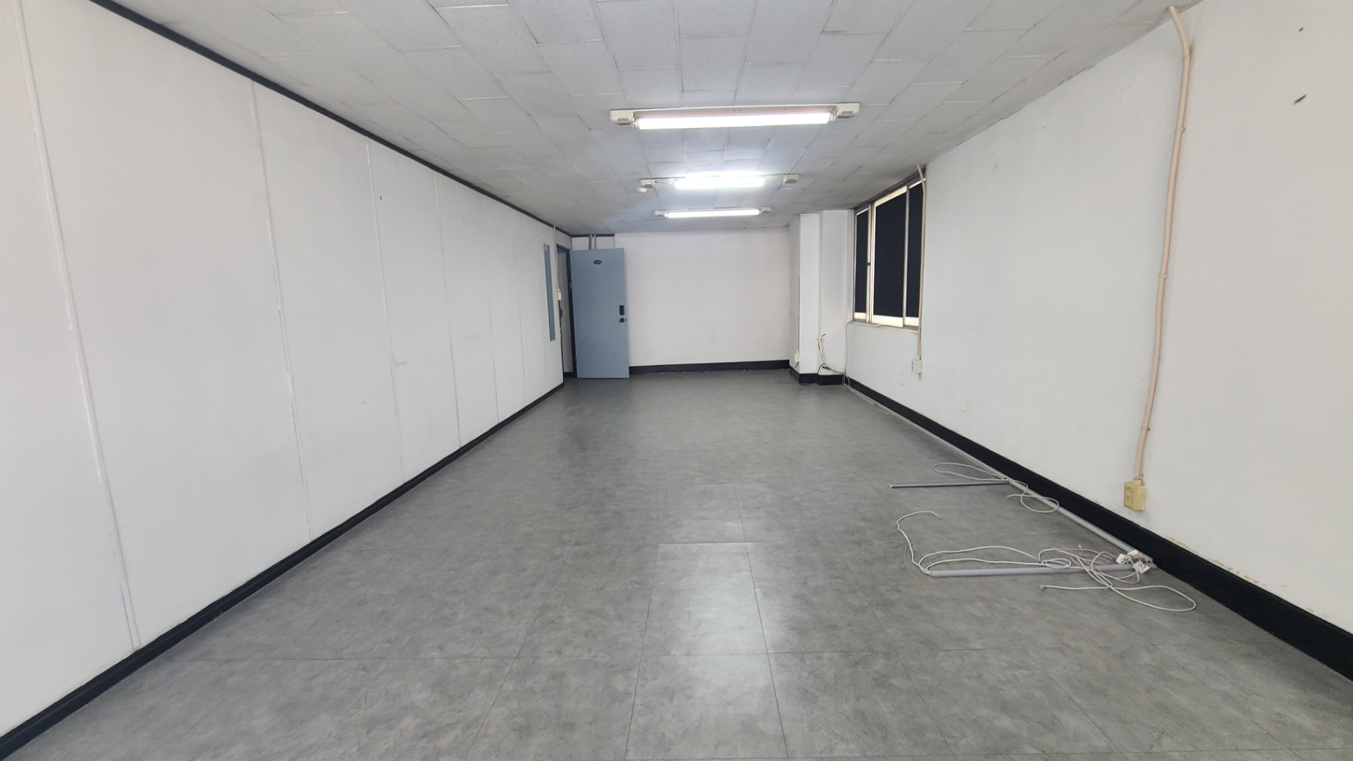 부산광역시 중구 중앙동4가 사무실 썸네일 6