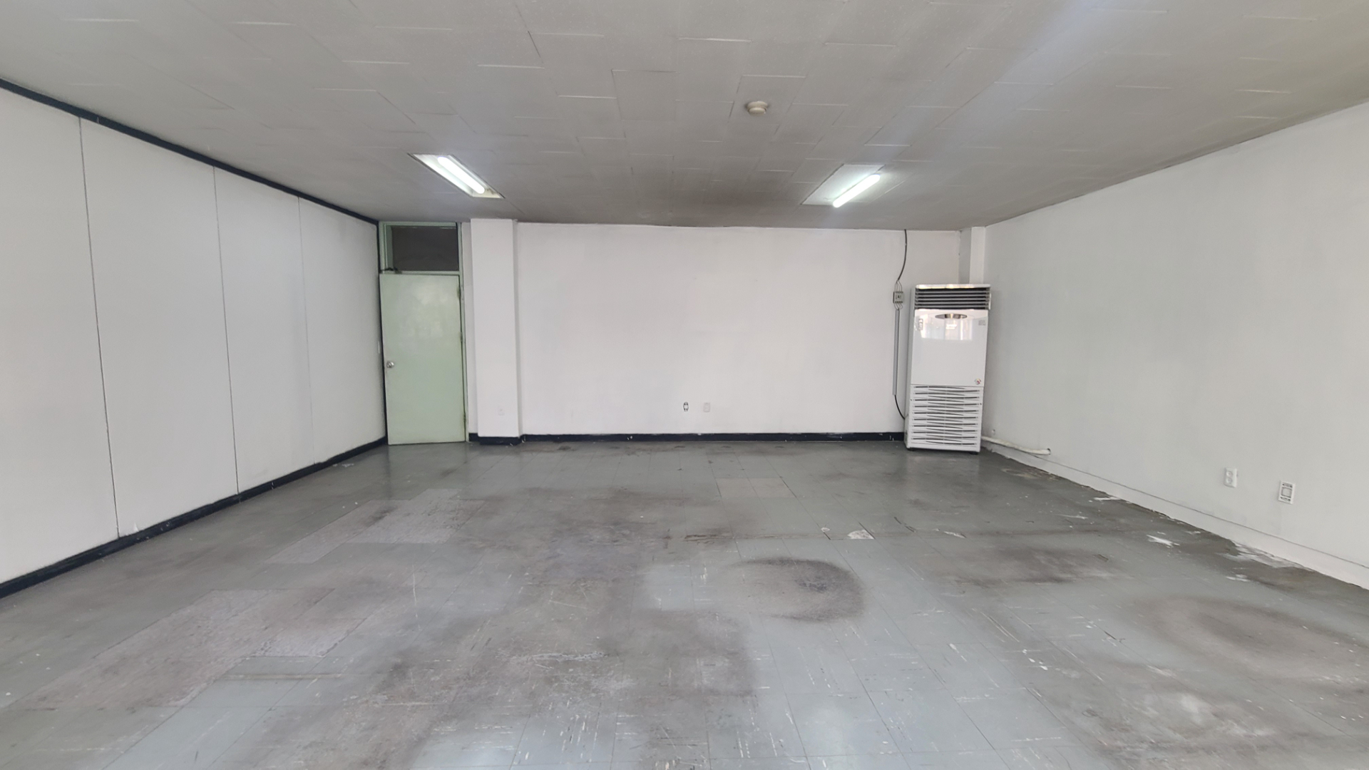 부산광역시 중구 중앙동4가 상가 썸네일 3