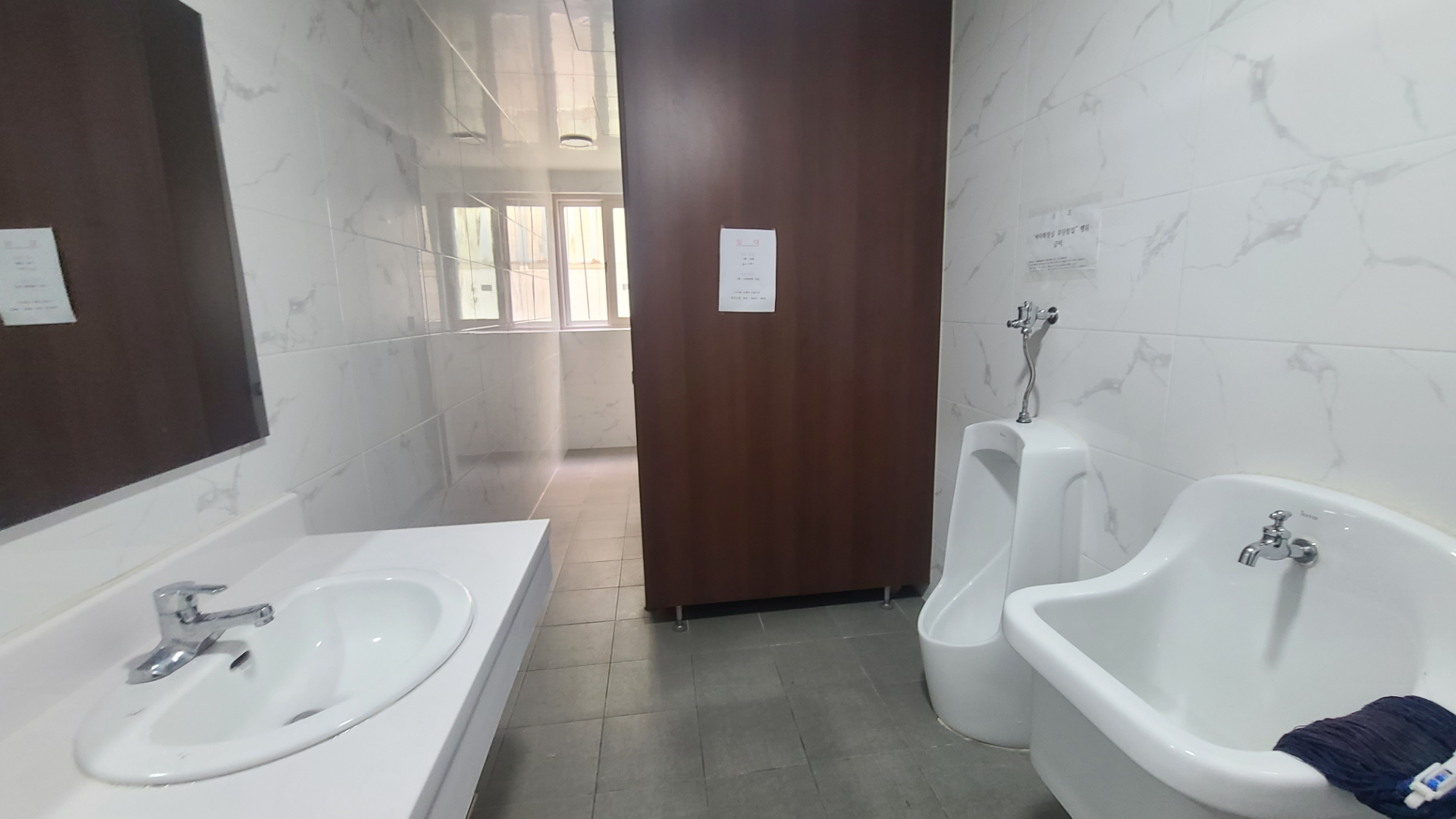 부산광역시 중구 중앙동4가 상가 썸네일 4