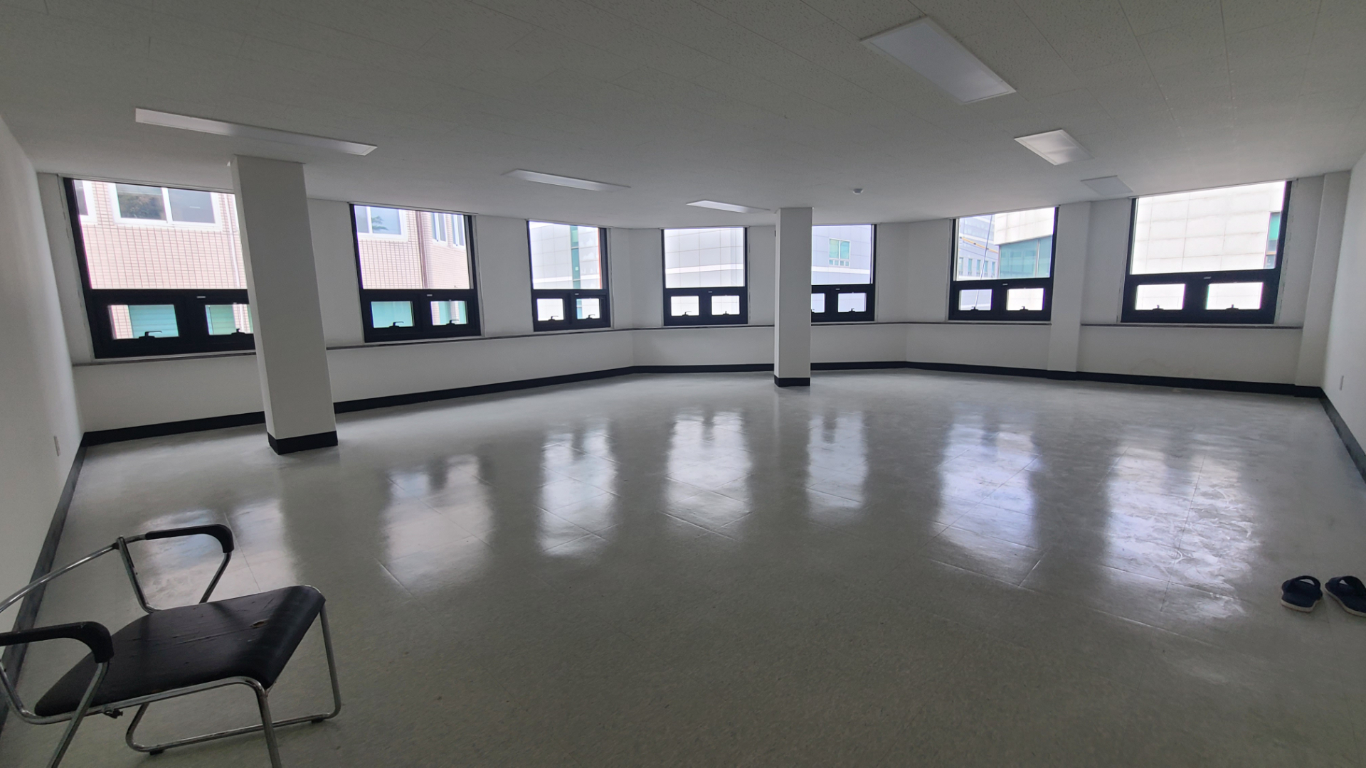 부산광역시 중구 중앙동4가 사무실 썸네일 2