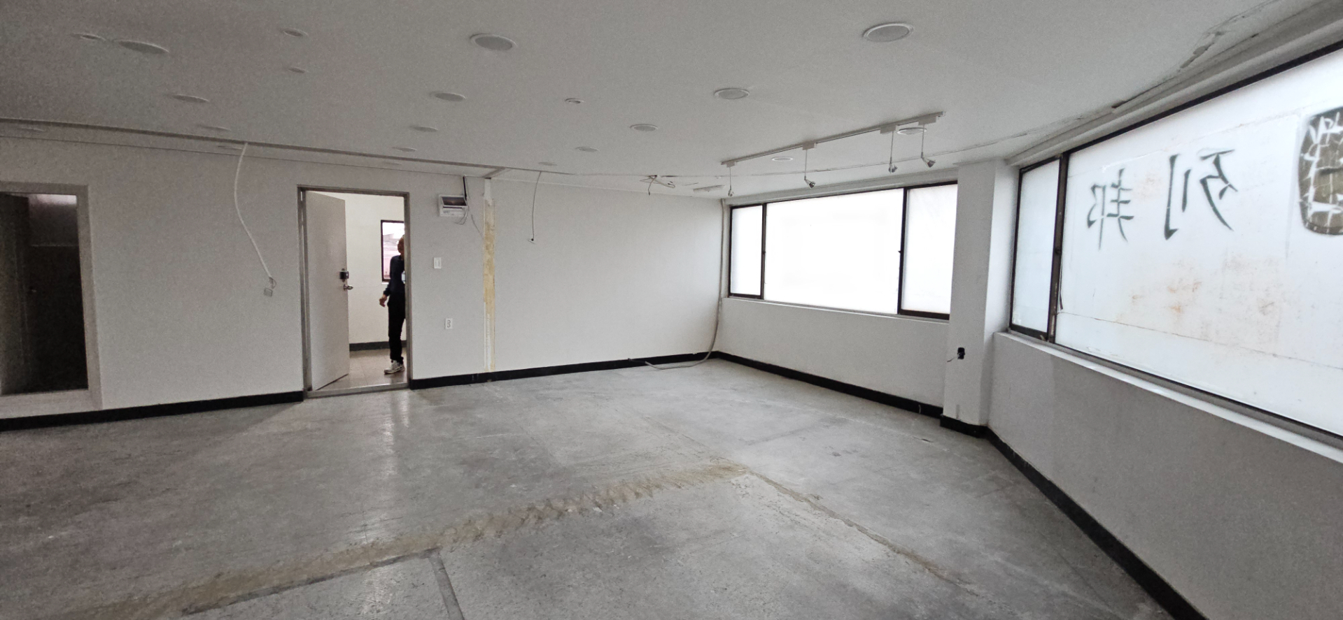 부산광역시 수영구 광안동 사무실 썸네일 5