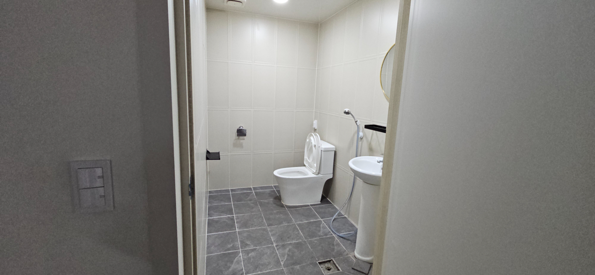 부산광역시 연제구 거제동 사무실 썸네일 8