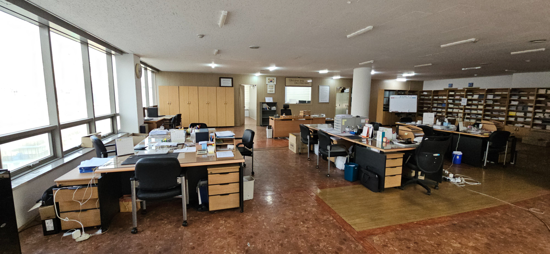 부산광역시 연제구 거제동 사무실 썸네일 3