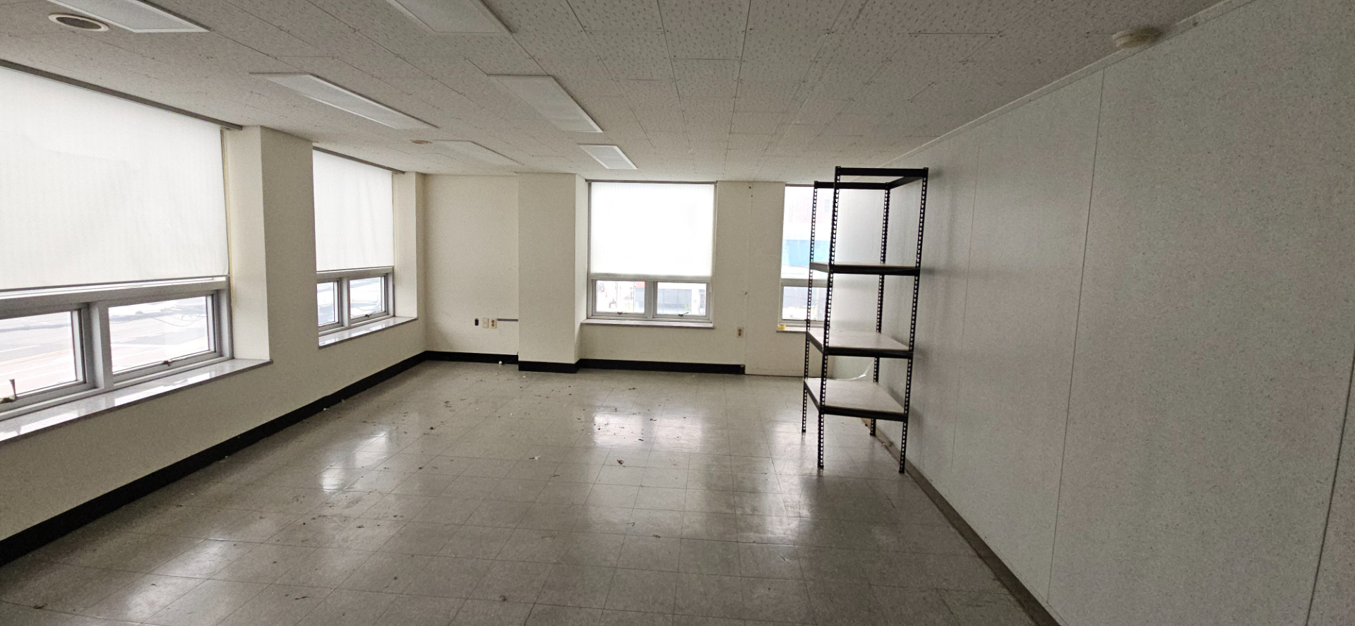 부산광역시 연제구 거제동 사무실 썸네일 7