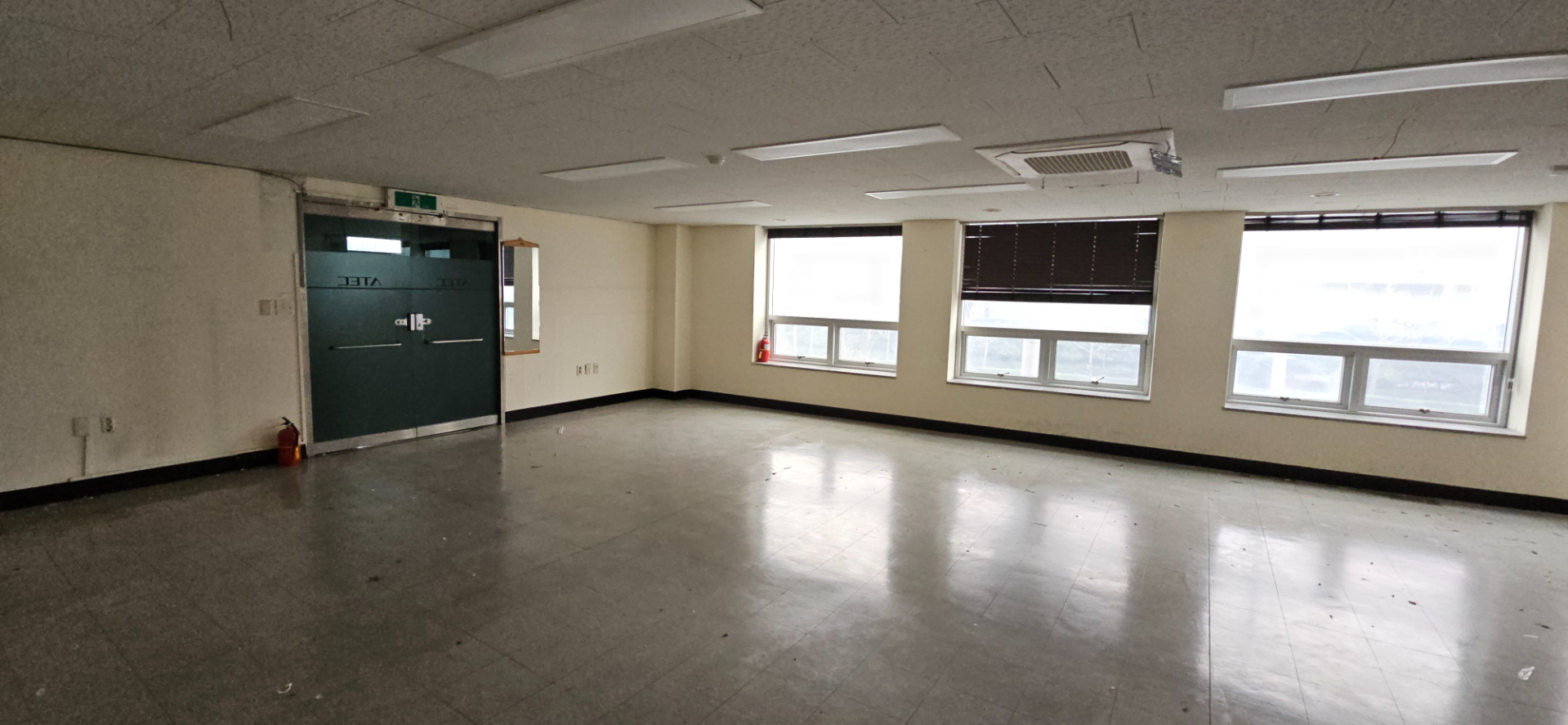 부산광역시 연제구 거제동 사무실 썸네일 3