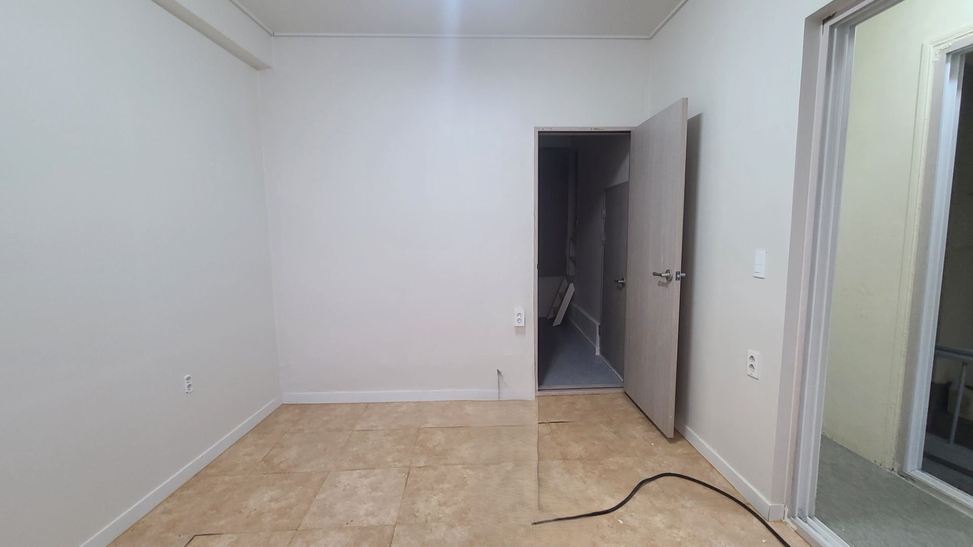 부산광역시 부산진구 부전동 상가 - 1