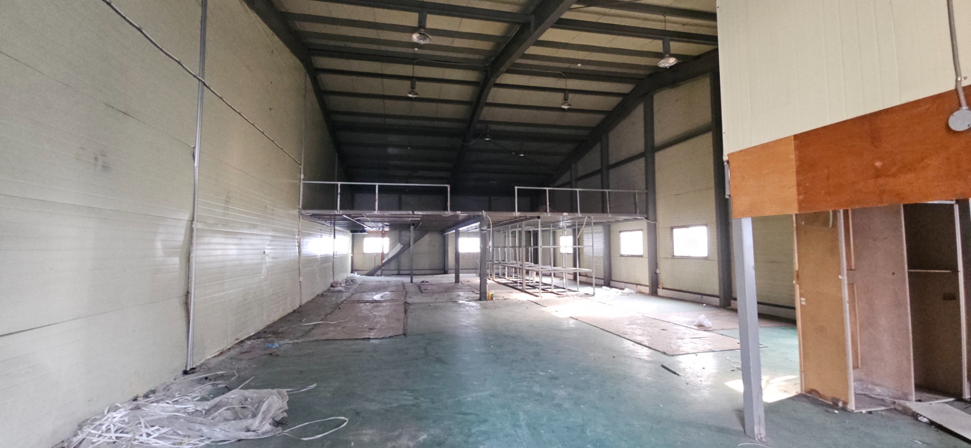 부산광역시 남구 문현동 상가 - 1