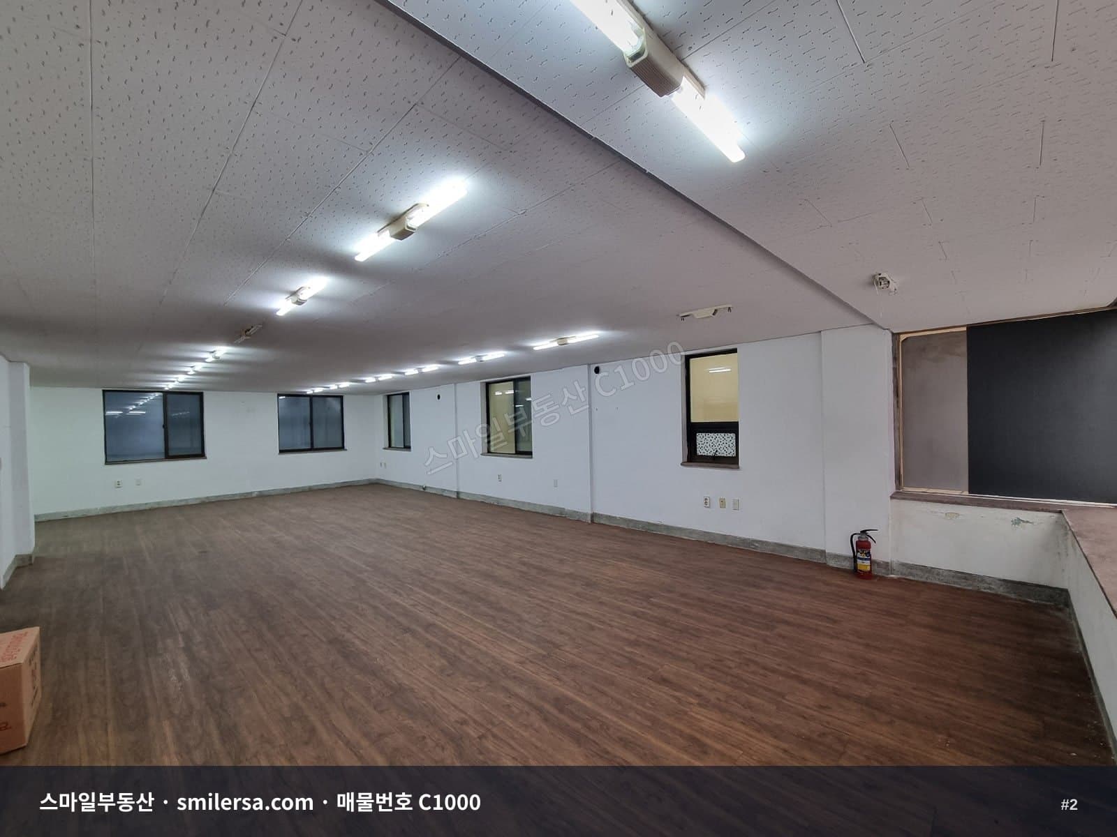 초량역 2번출구 인근 저렴한 사무실 34평 월세 매물 썸네일 2