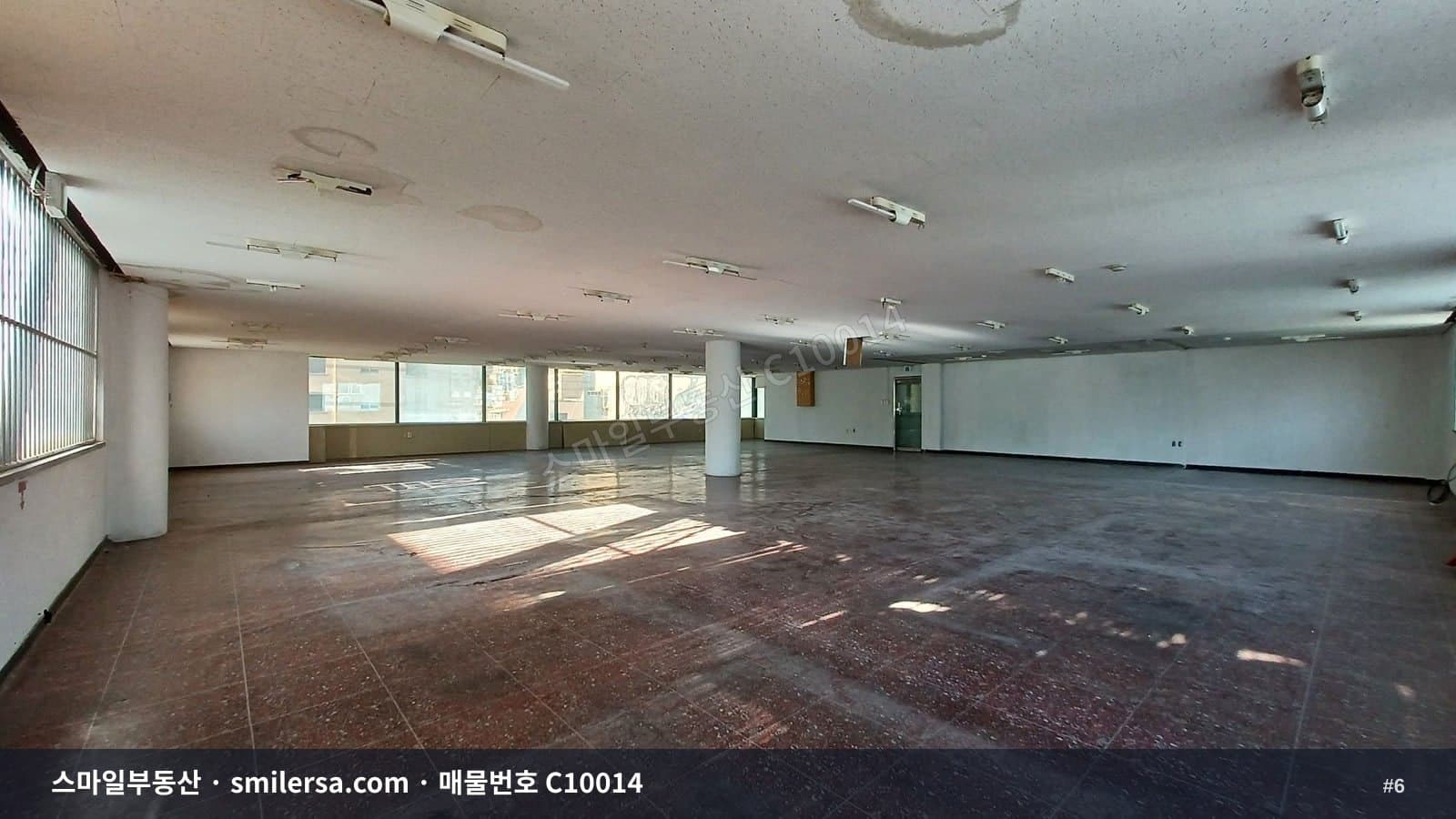 사직주공사거리·석사로 인근, 넓게 쓰기 좋은 사무실 썸네일 6