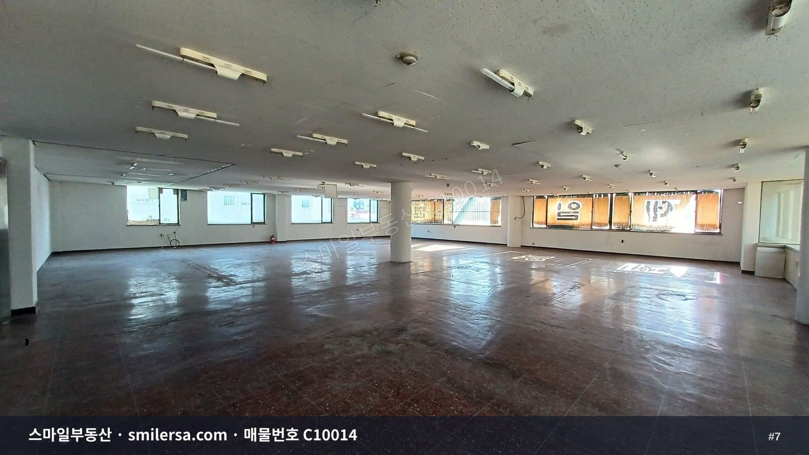 사직주공사거리·석사로 인근, 넓게 쓰기 좋은 사무실 썸네일 7