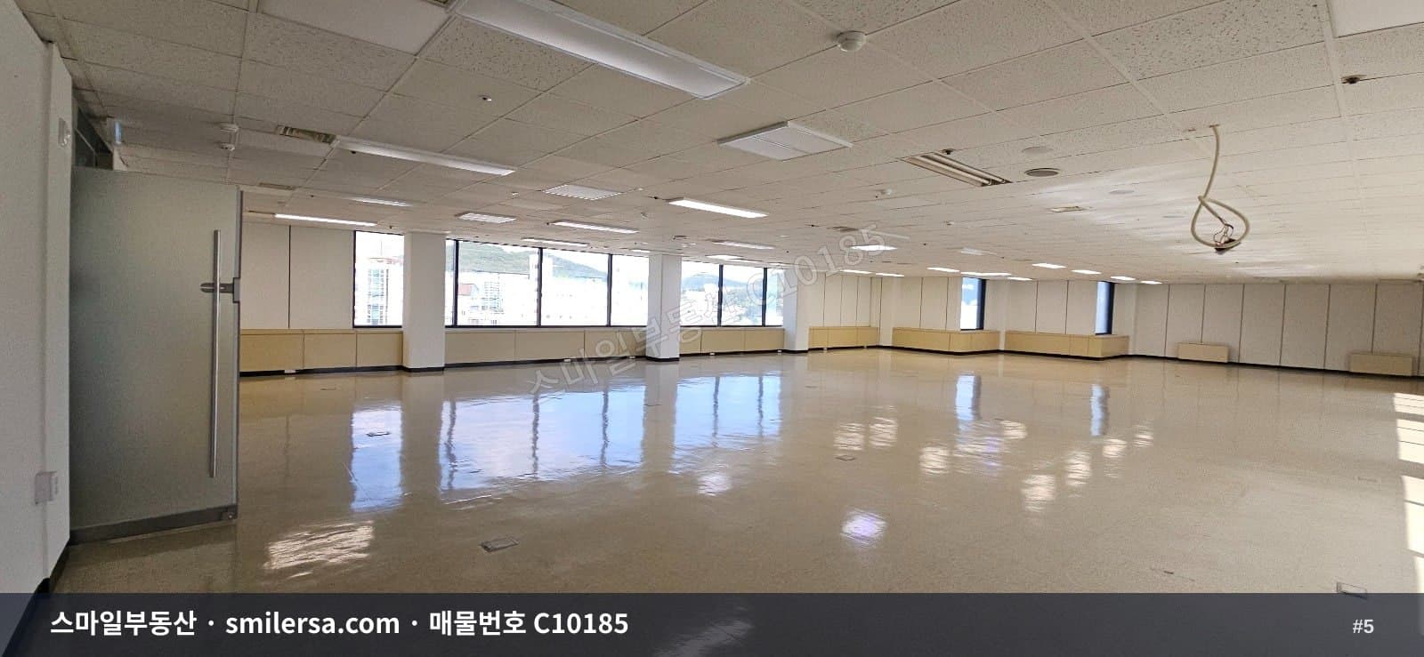 동래역 역세권 깨끗한 대형 업무용 사무실 썸네일 5
