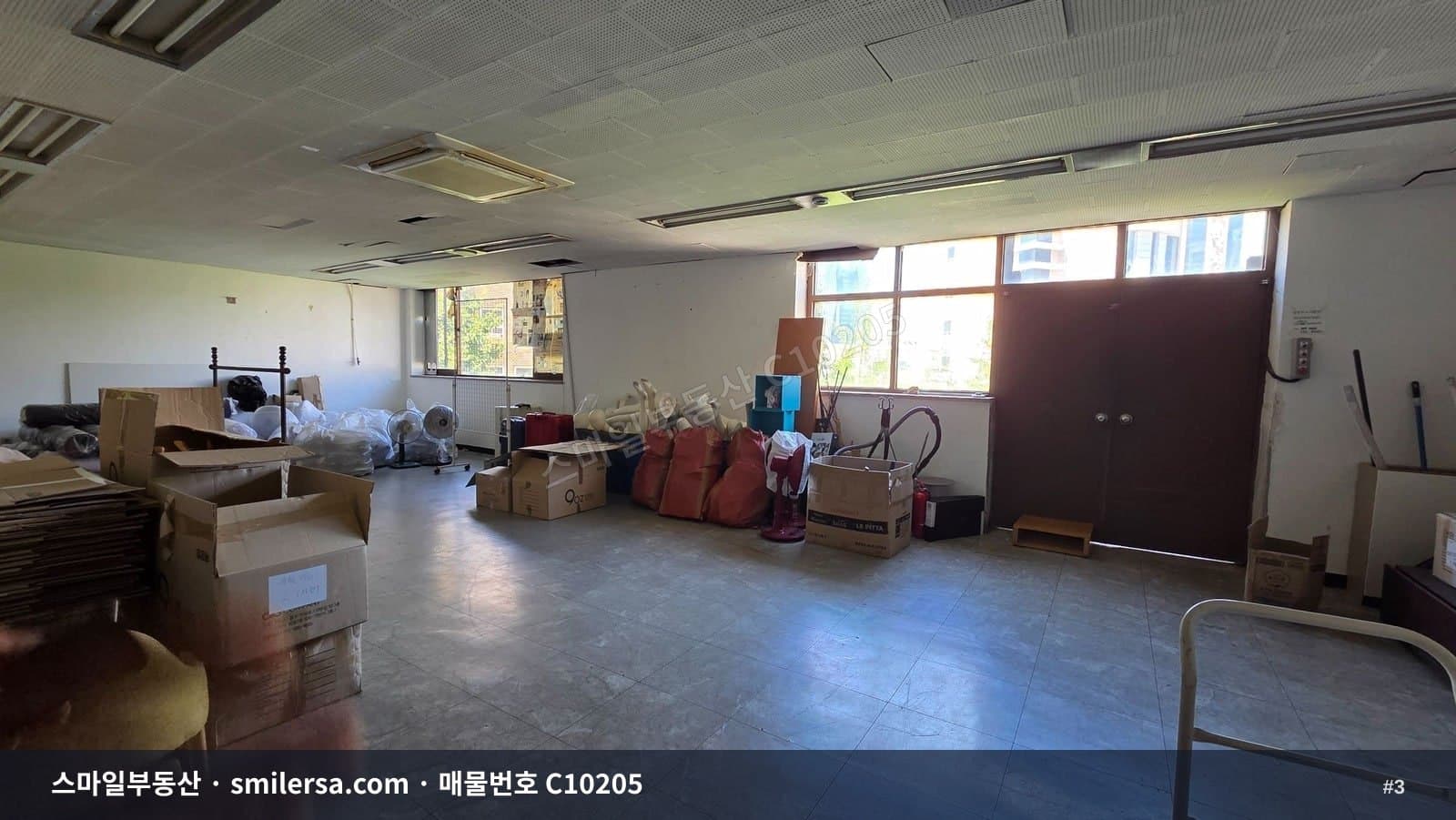 범일동 화물 리프트 보유한 대형 사무실 임대 썸네일 3