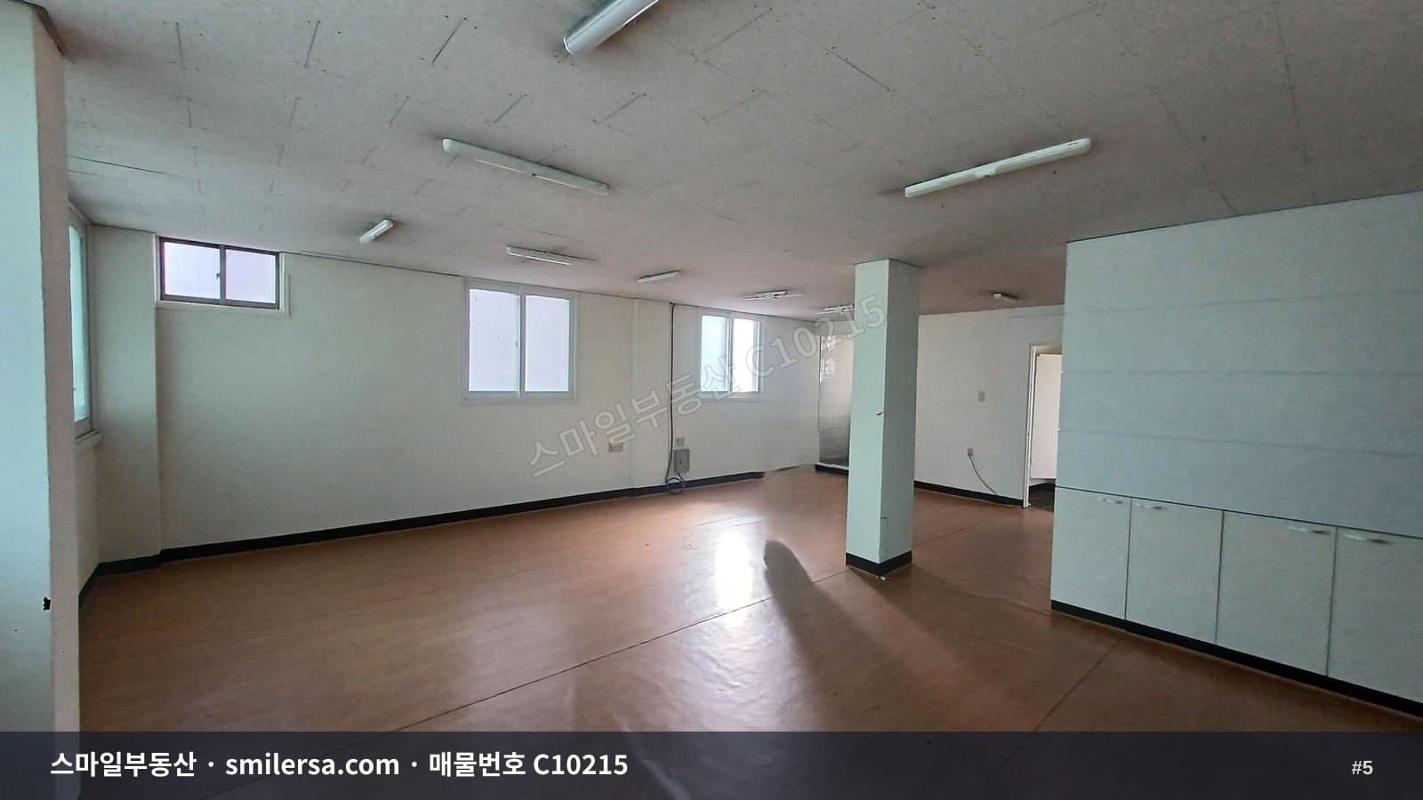 연산동 룸 구분된 가성비 좋은 사무실 썸네일 5