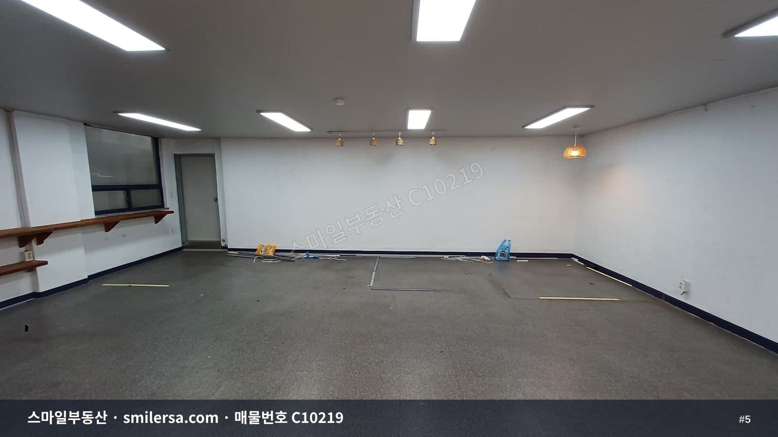 범내골 서면 인근 가성비 좋은 소형 사무실 썸네일 5