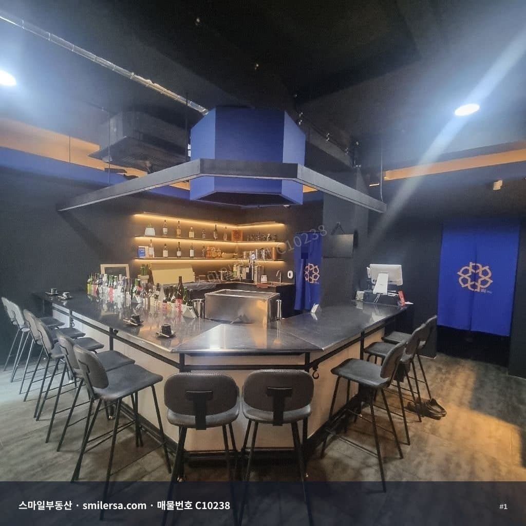 서면 배대포 이자까야 상가, 세련된 인테리어의 1, 2층 매물 - 1