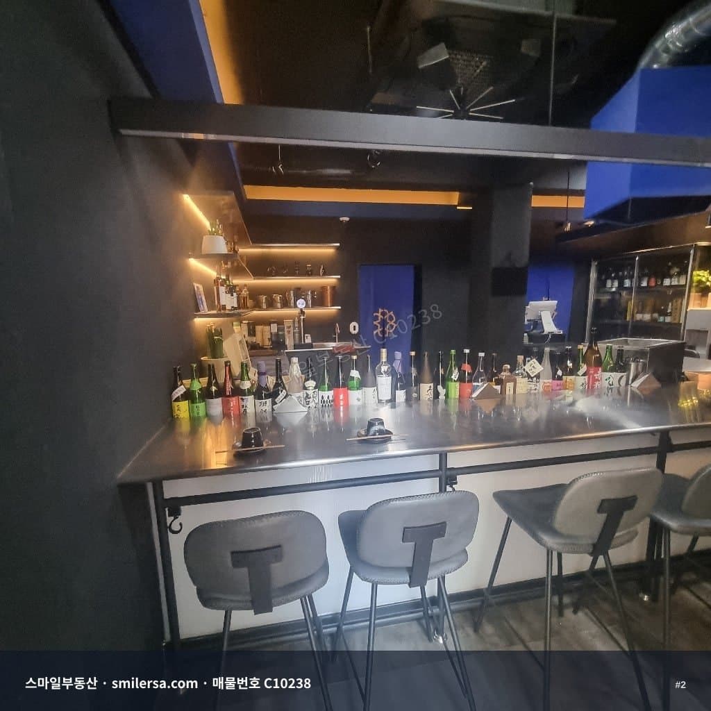 서면 배대포 이자까야 상가, 세련된 인테리어의 1, 2층 매물 썸네일 2