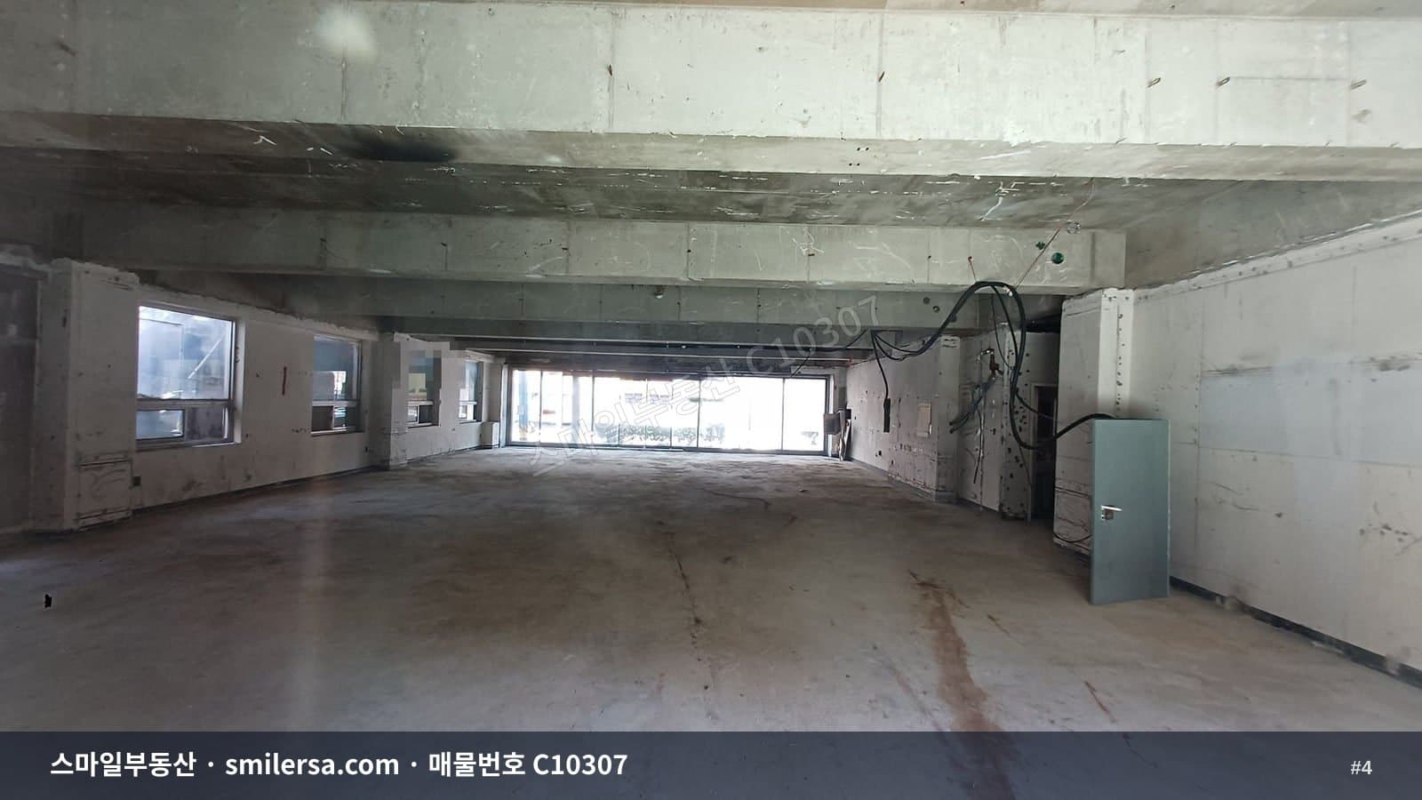 하마정 교차로 노출 좋은 넓은 1층 상가 썸네일 4