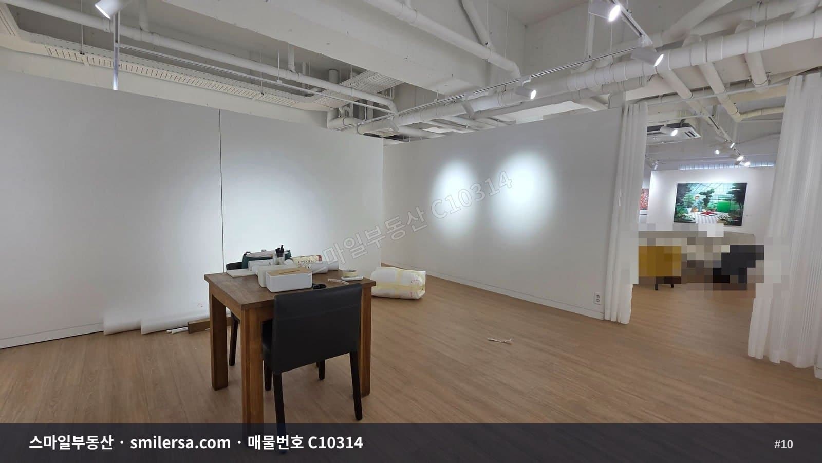 대단지 아파트 인근 전면 넓은 2층 상가 임대 썸네일 10