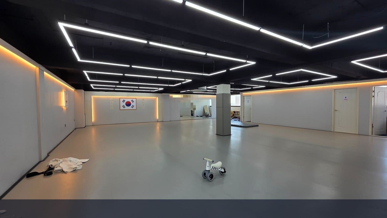 거제3동 행정복지센터 부근 깔끔한 사무실 썸네일 2
