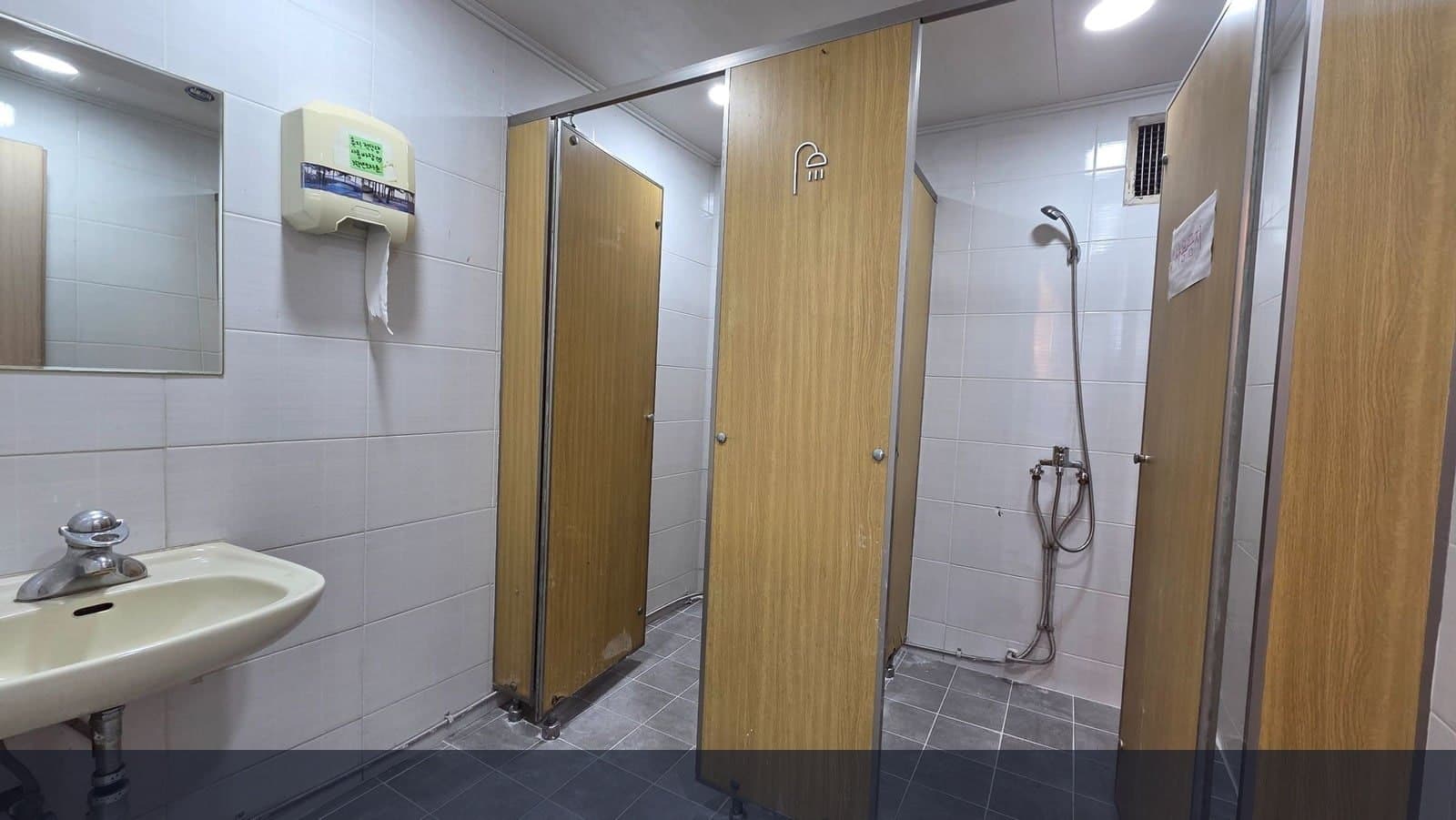 거제3동 행정복지센터 부근 깔끔한 사무실 썸네일 7