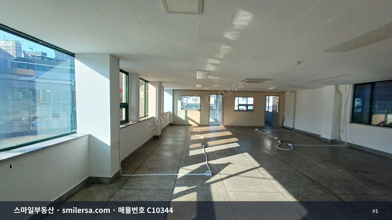 문현동 초입 중형 사무실, 룸 구분된 냉난방 공간 - 1