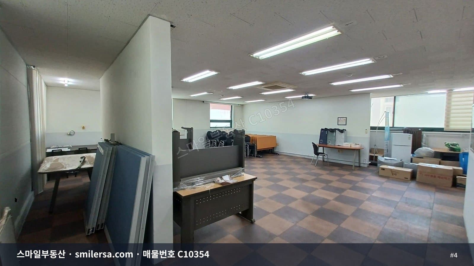 동래역 초역세권 깔끔한 사무실, 냉난방기 갖춘 2층 월세 썸네일 4