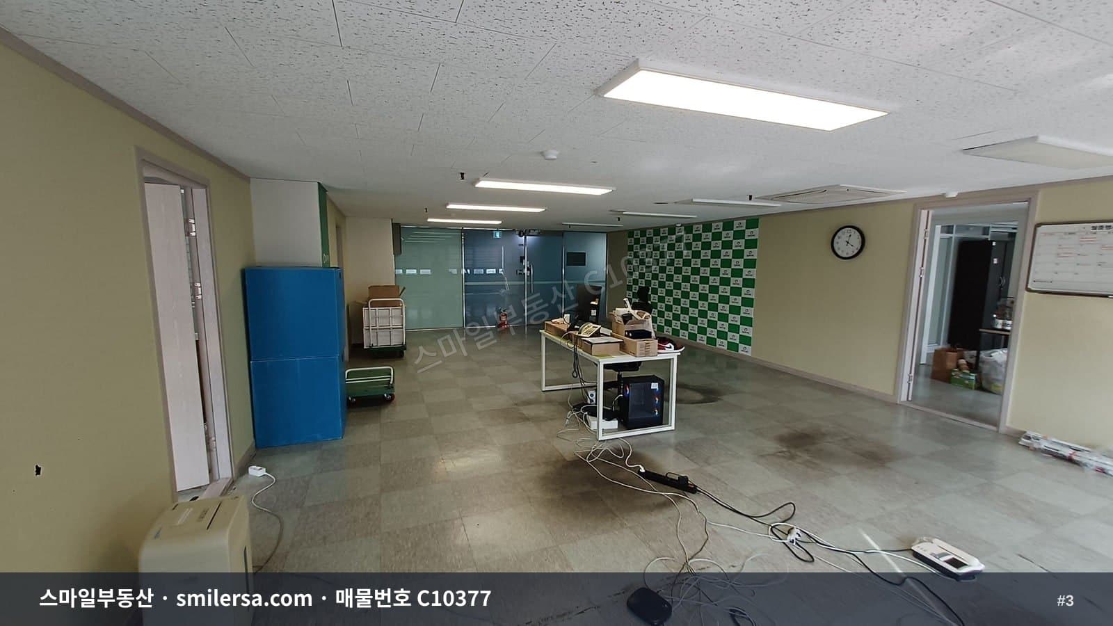 해운대역 인근 대로변 중형 사무실, 바로 입주 가능합니다 썸네일 3