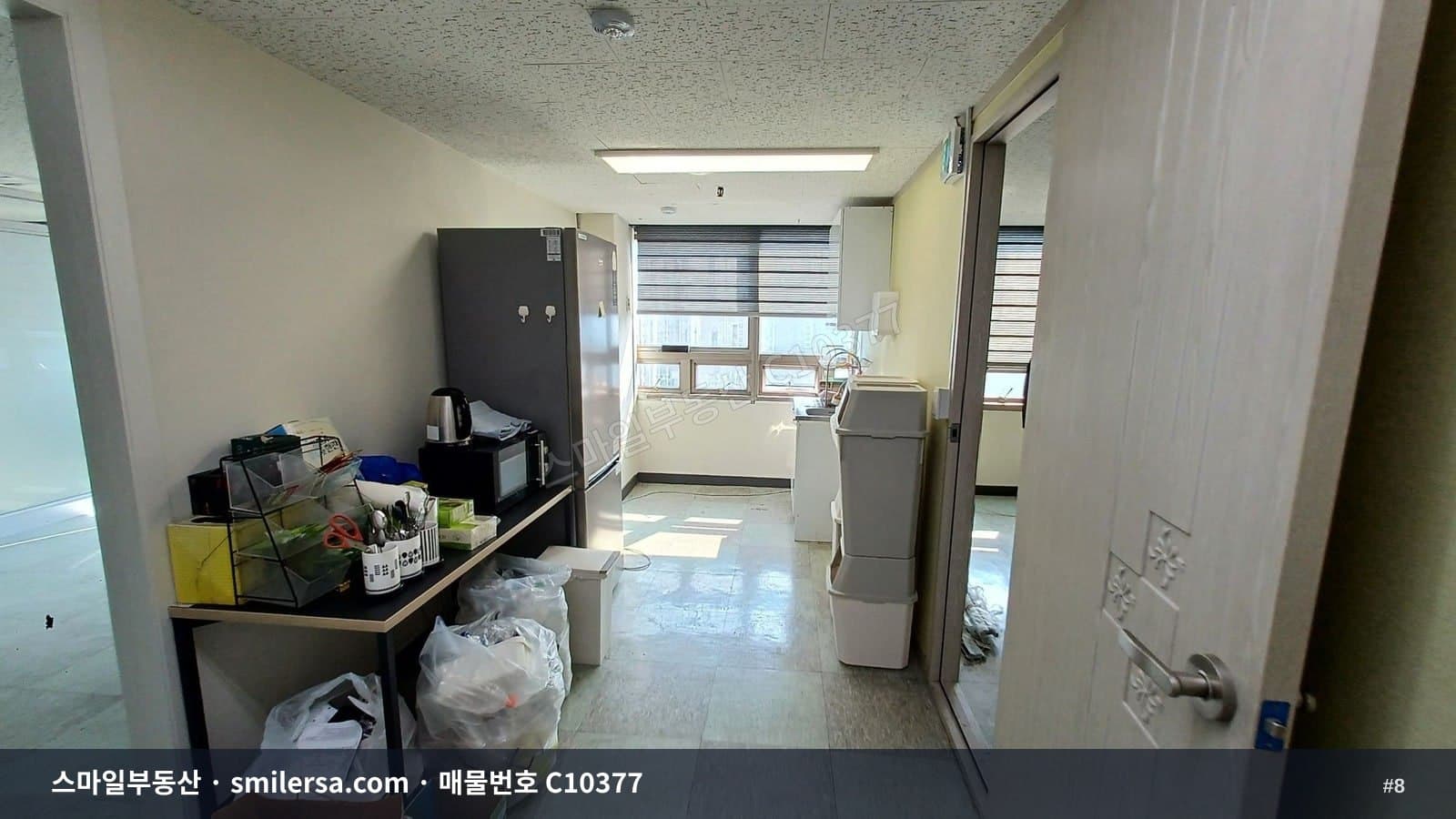 해운대역 인근 대로변 중형 사무실, 바로 입주 가능합니다 썸네일 8