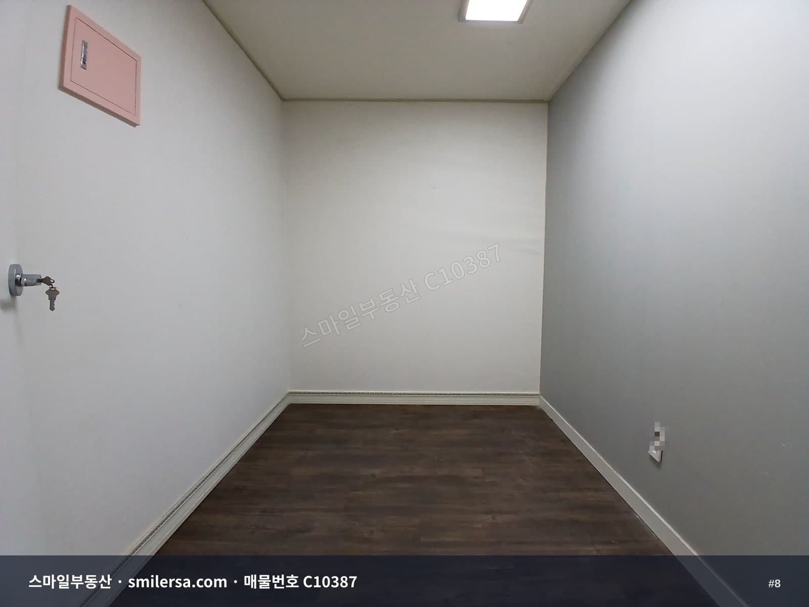 전포역 카페거리 인근 깔끔한 사무실 썸네일 8