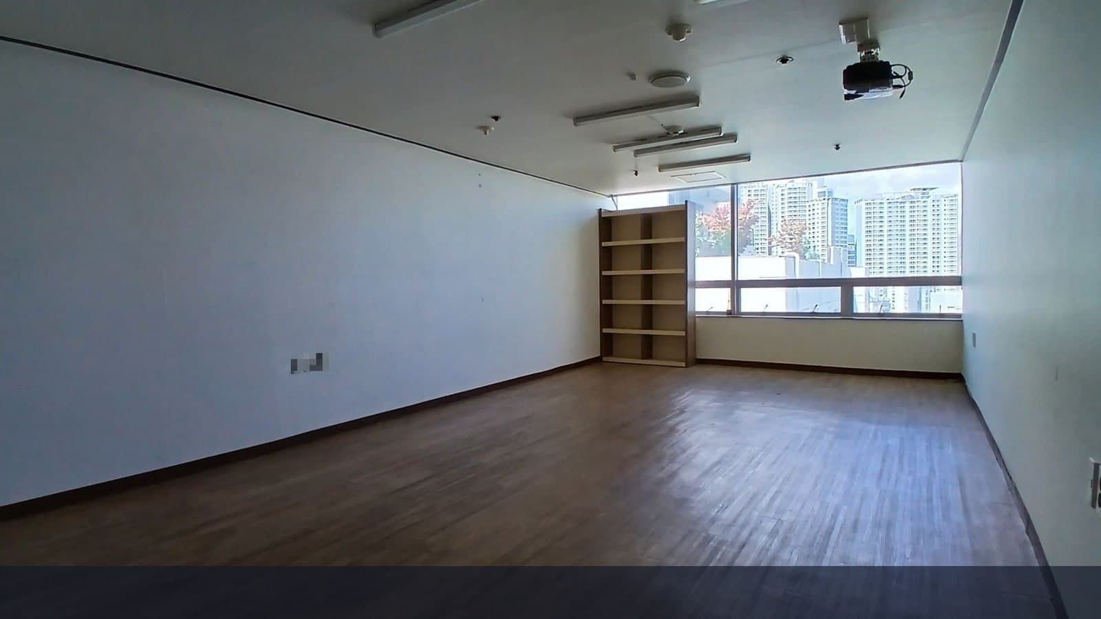 서면역 인근 서면대로변 깔끔한 사무실 C10421 썸네일 4