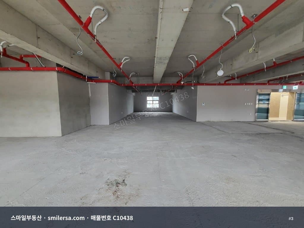 서면삼한골든뷰 인근 대형 상가, 5층 월세 매물 썸네일 3
